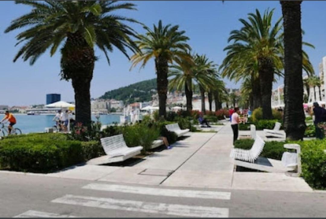 Apartment Amber S Podzemnom Garazom Split Exterior foto